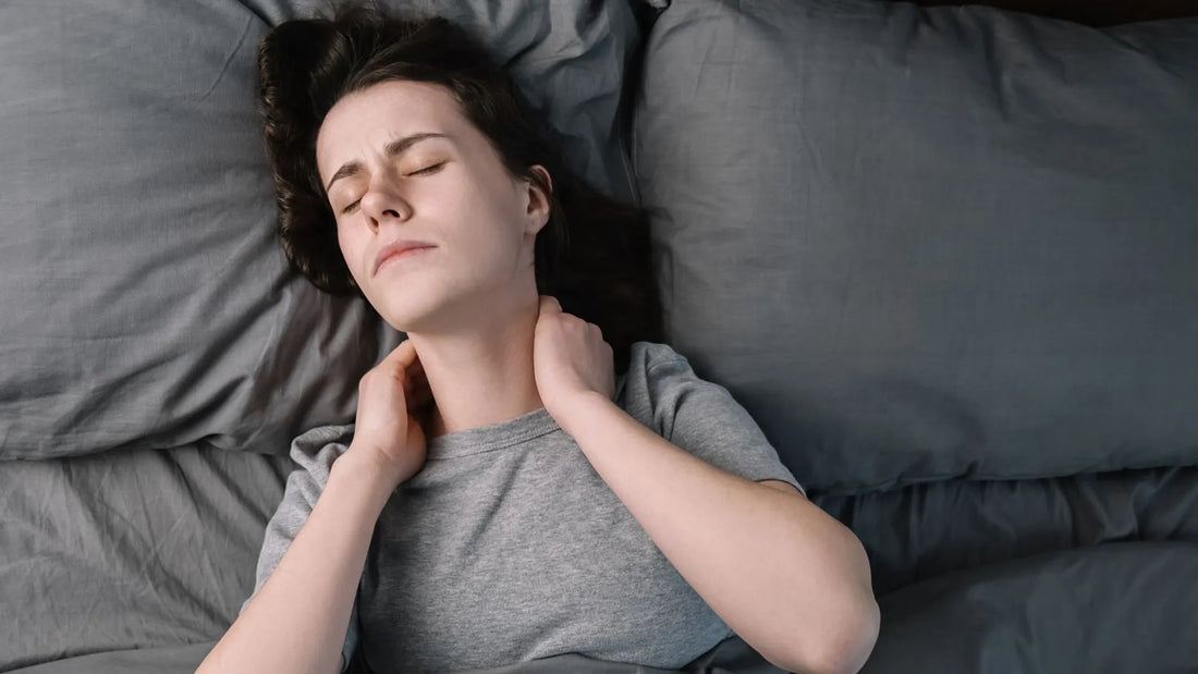 Konsekvenserne af at sove på en pude, der er for flad eller for tyk