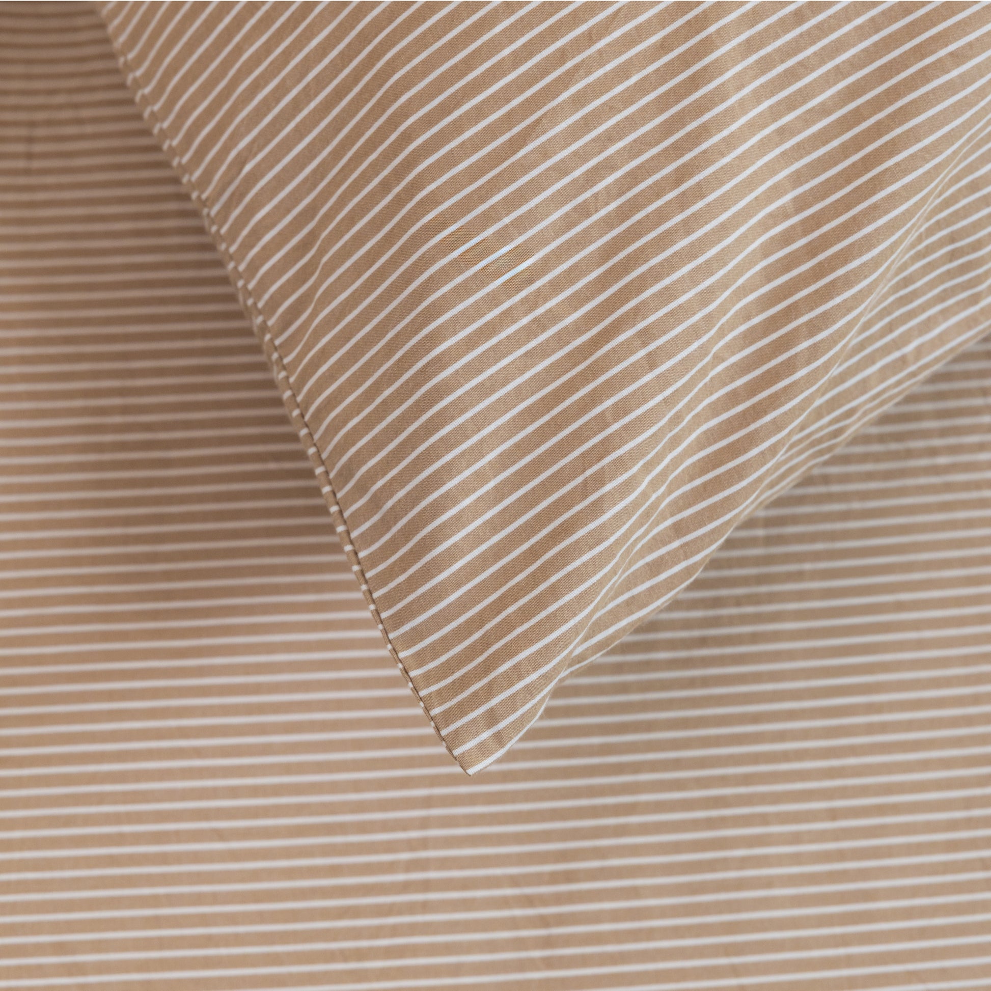 beige/hvid